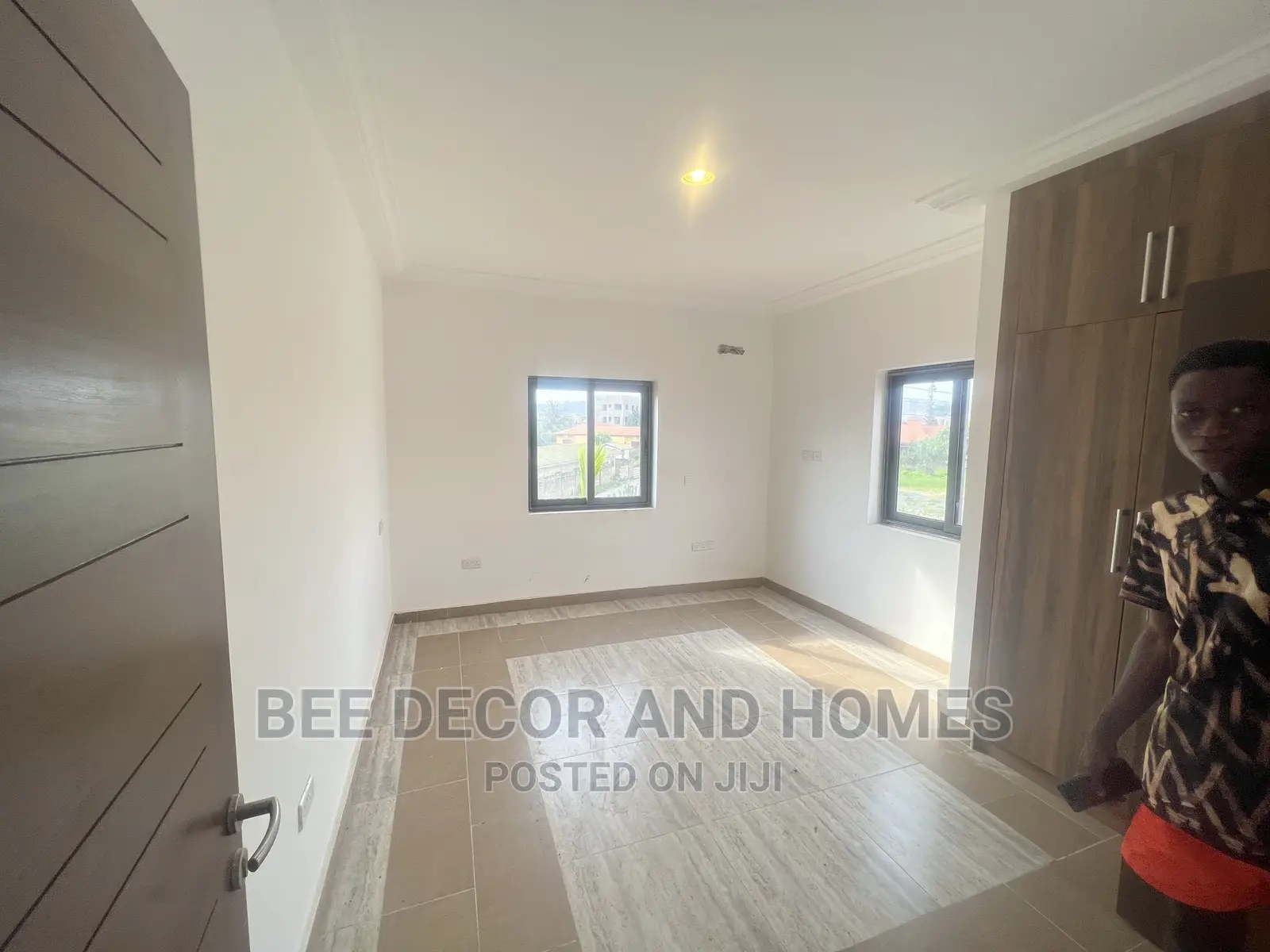 4bdrm Townhouse/Terrace in Bee Decor & Homes, Oyarifa for sale
