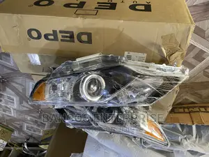 Toyota Camry 2012-2014 Headlights Depo