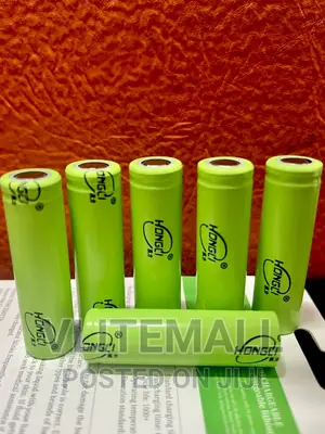 3.7V Flat Top Rechargeable Battery