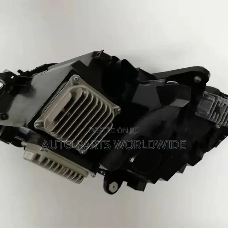 Mecedes Benz W205 C300 Double Charger Headlights 2015-2019