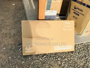  TCL S5400 a Glossy LED 43 Inches Black Digital Satellite