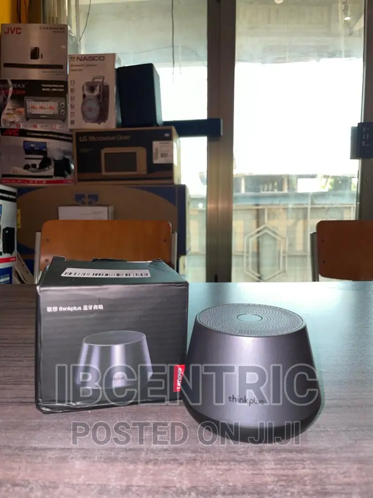 Lenovo Pro Wireless Bluetooth Portable Speaker