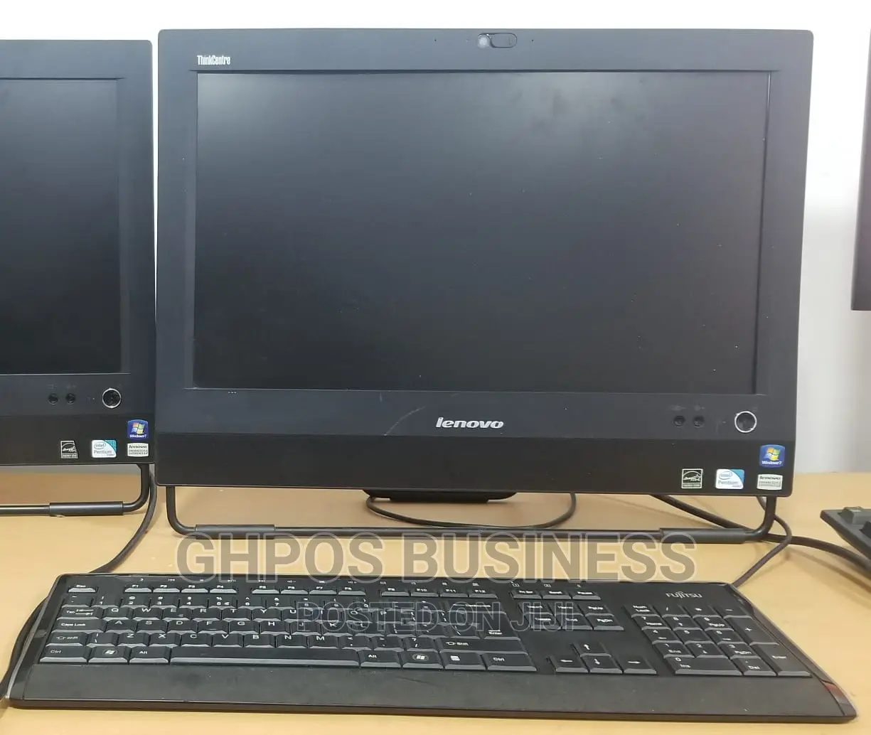 Desktop Computer Lenovo 4GB Intel SSD 350GB