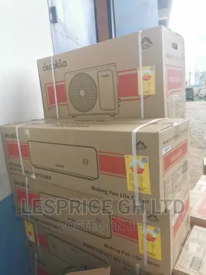 Exclusive ~Decakila 1.5hp Split Air Condition