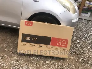 Available TCL 32′′ FHD Digital Satellite TV 32D3200