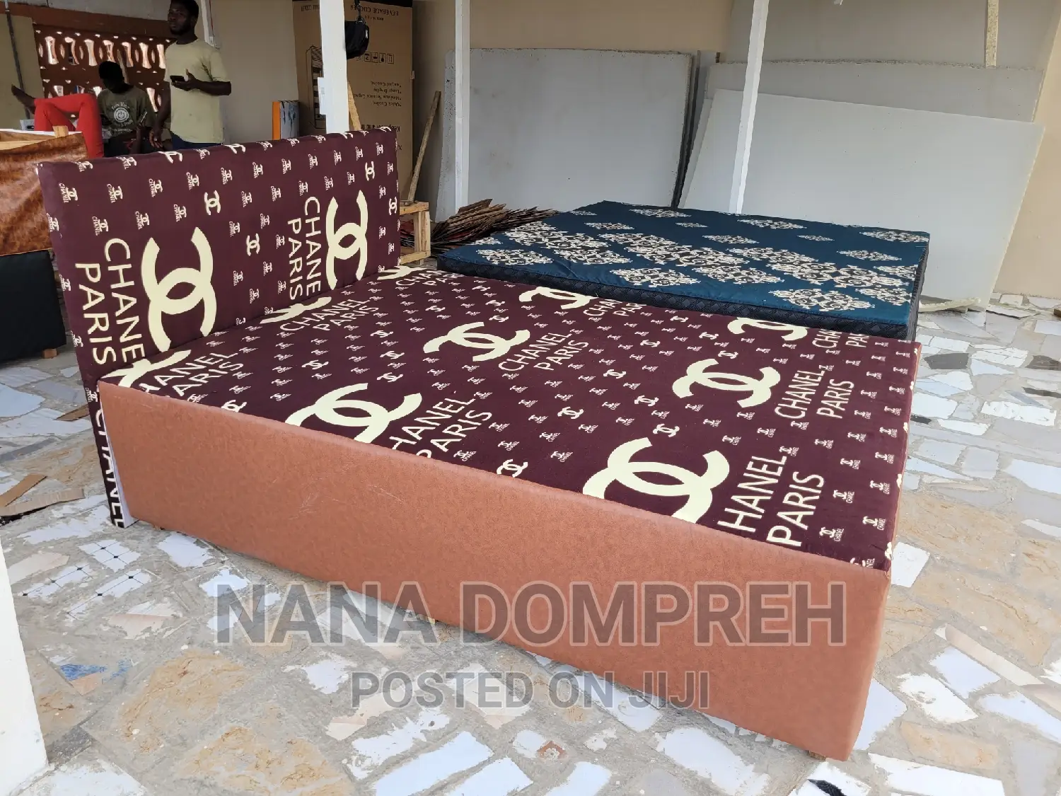Inbuilt Double Bed