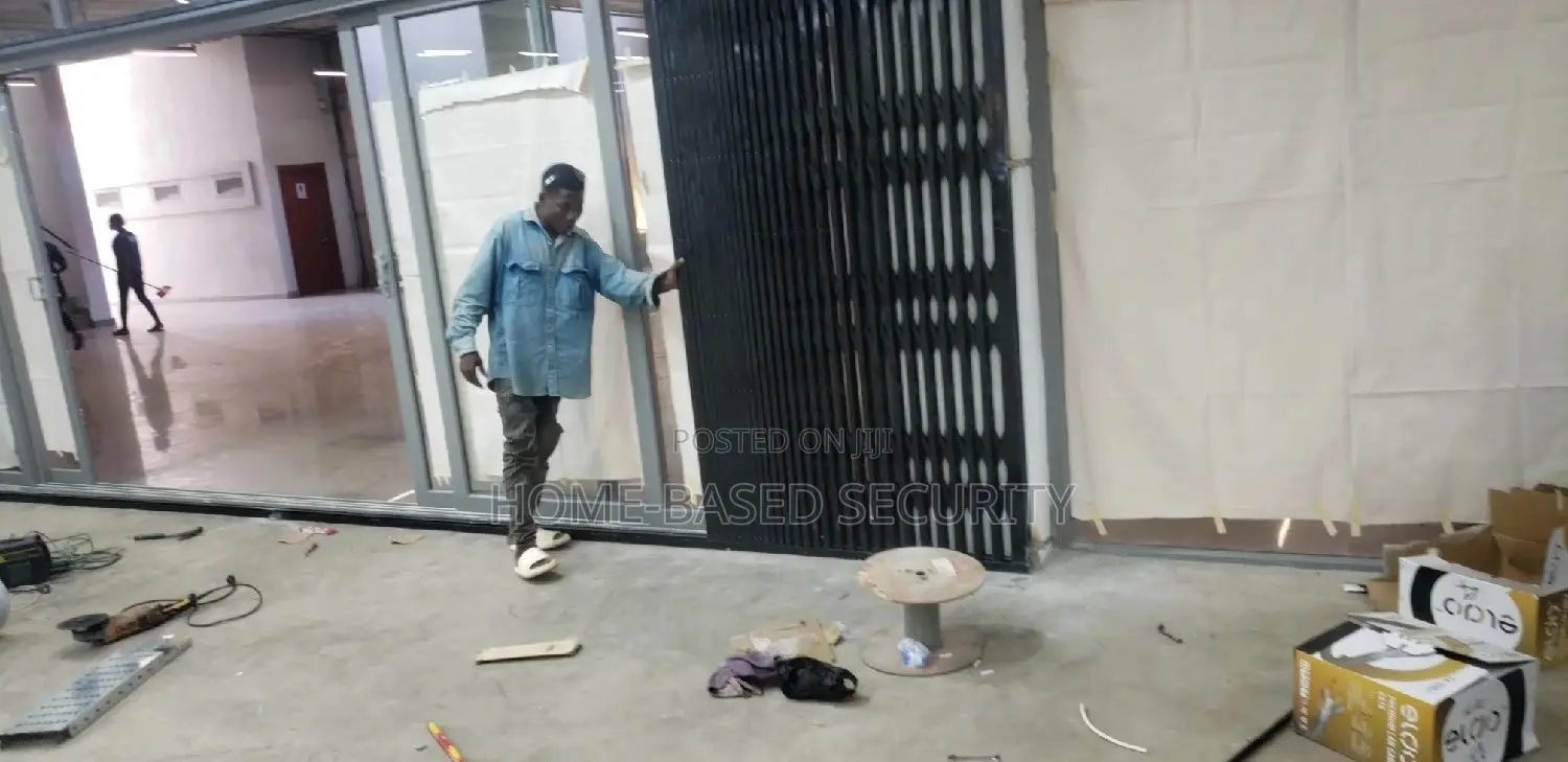 Collapsible Burglar Proof