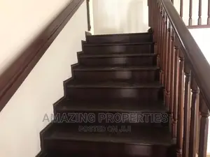 5bdrm House in East Legon for rent