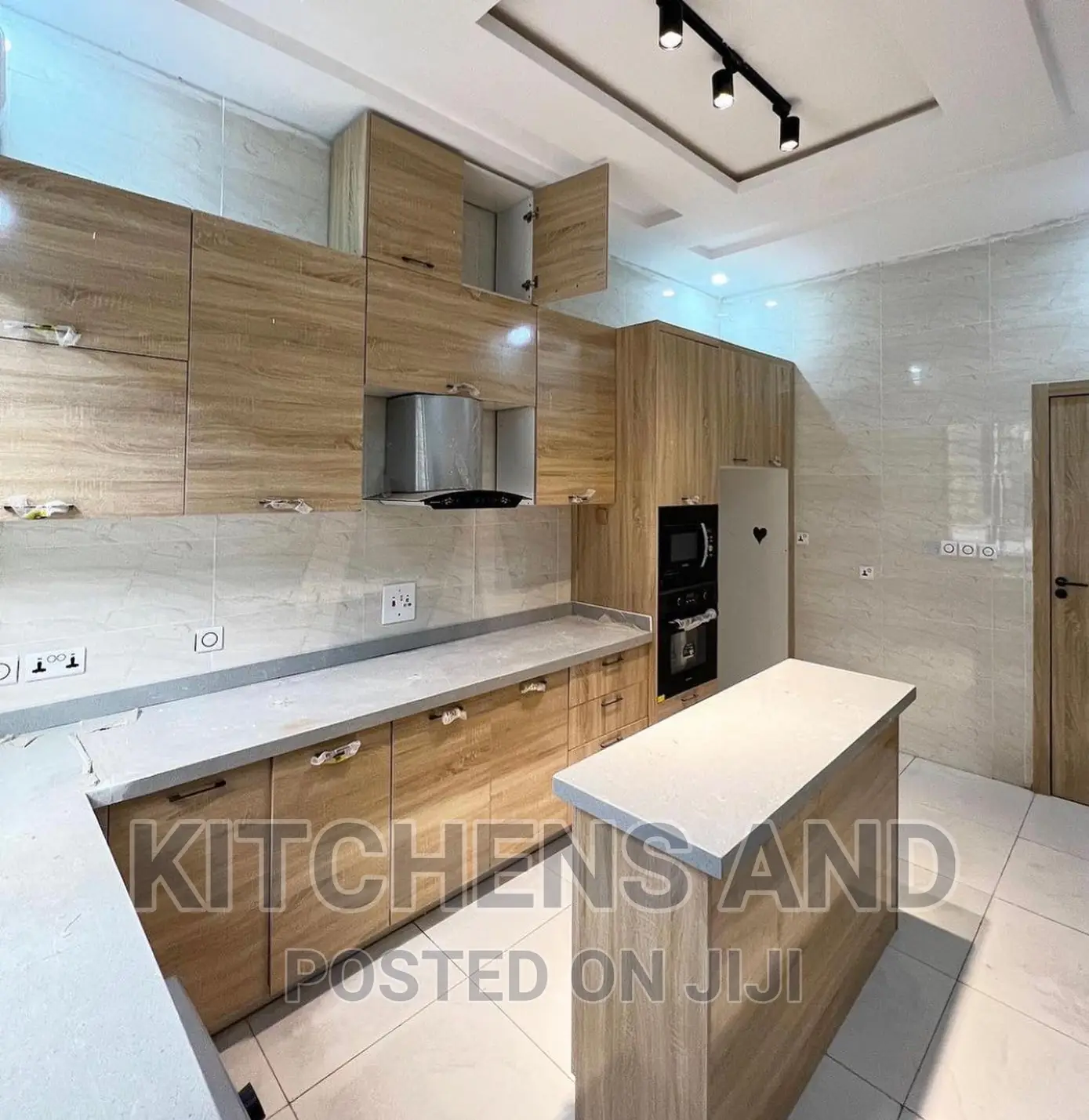 Modern Kitchen Cabinet