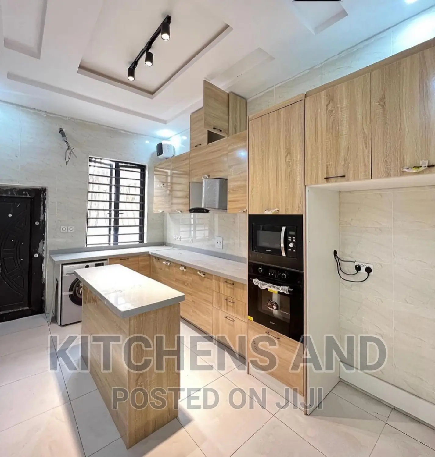Modern Kitchen Cabinet