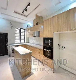 Modern Kitchen Cabinet