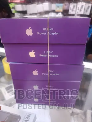 iPhone 14 Pro Max Type C Power Adapter