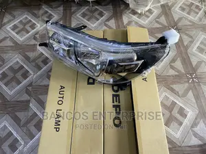Toyota Hilux 2014/2015/206 Headlight