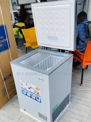 Eco-Friendly Pearl Pof-127 Single Door Freezer(100ltr)Gray.