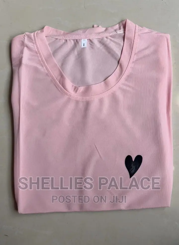 Women Heart Print Asymmetric Tee Blouses