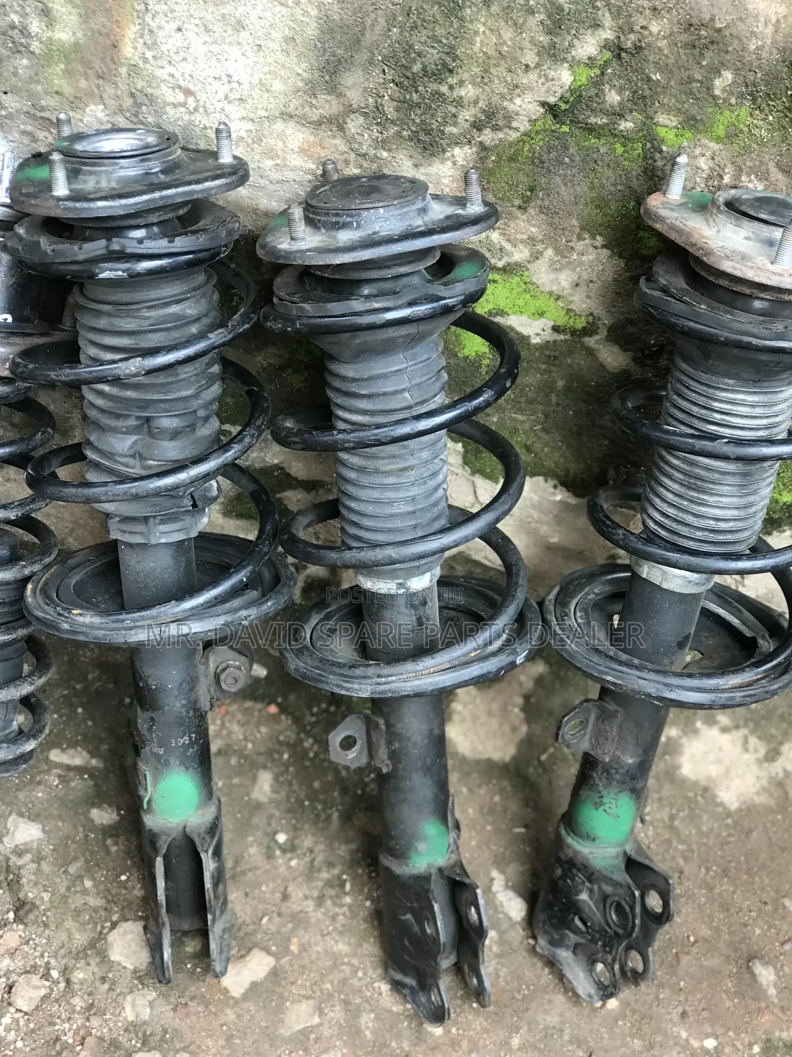 Toyota Corolla 2013,2014.2016 Front Shocks Absorbers Pair