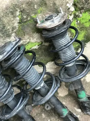 Toyota Corolla 2013,2014.2016 Front Shocks Absorbers Pair