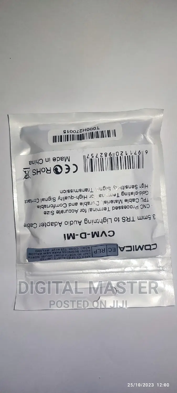 3.5mm TRS to Lightning Audio Adapter Cable