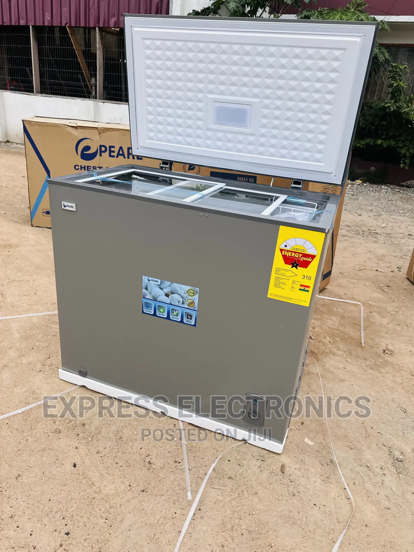 Grey Single Door Chest Freezer PCF-290 (251 )Ltrs