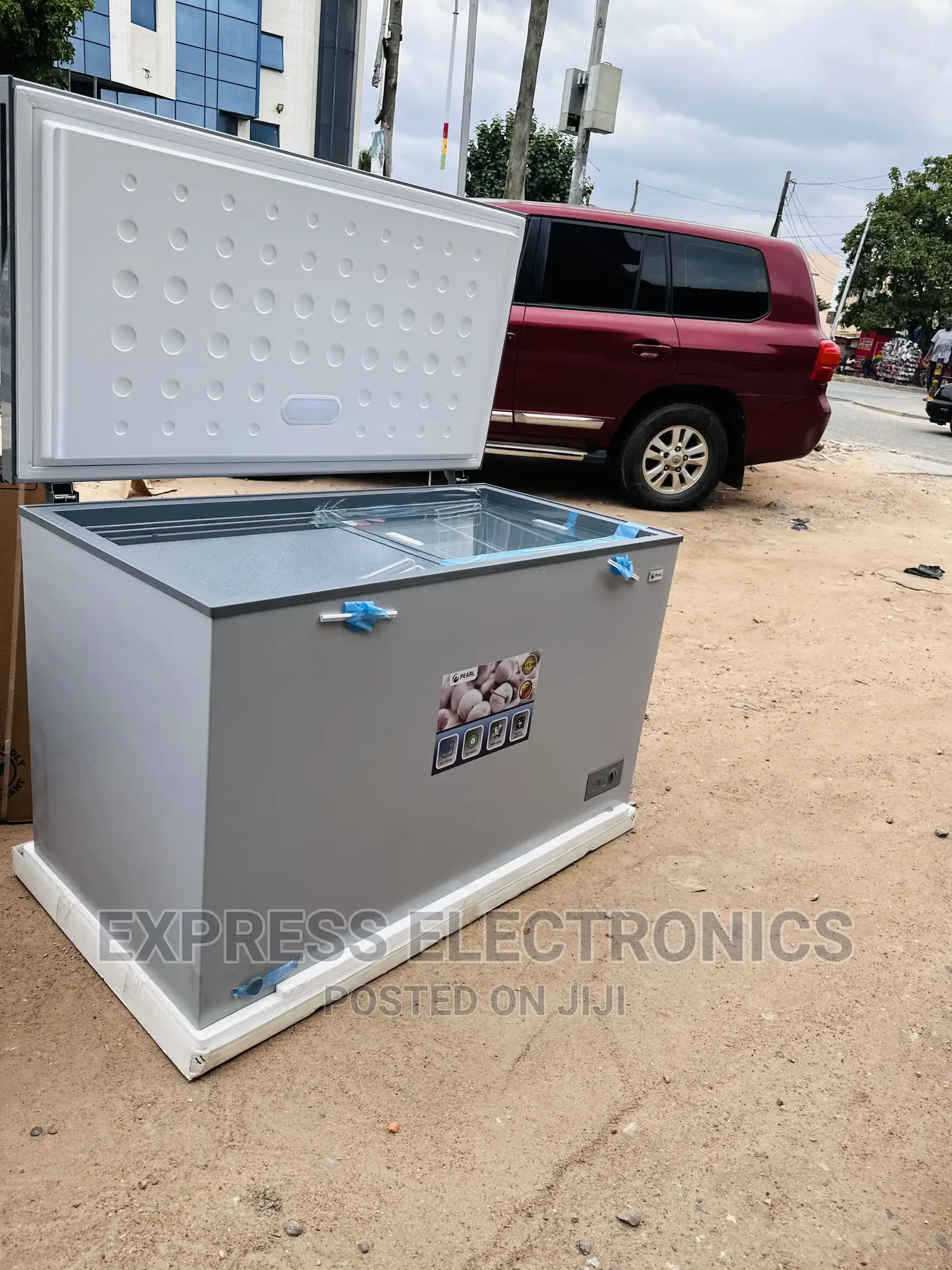 Fast Chilling Sleek Chest Freezer PCF-460(380)Ltrs Pearl
