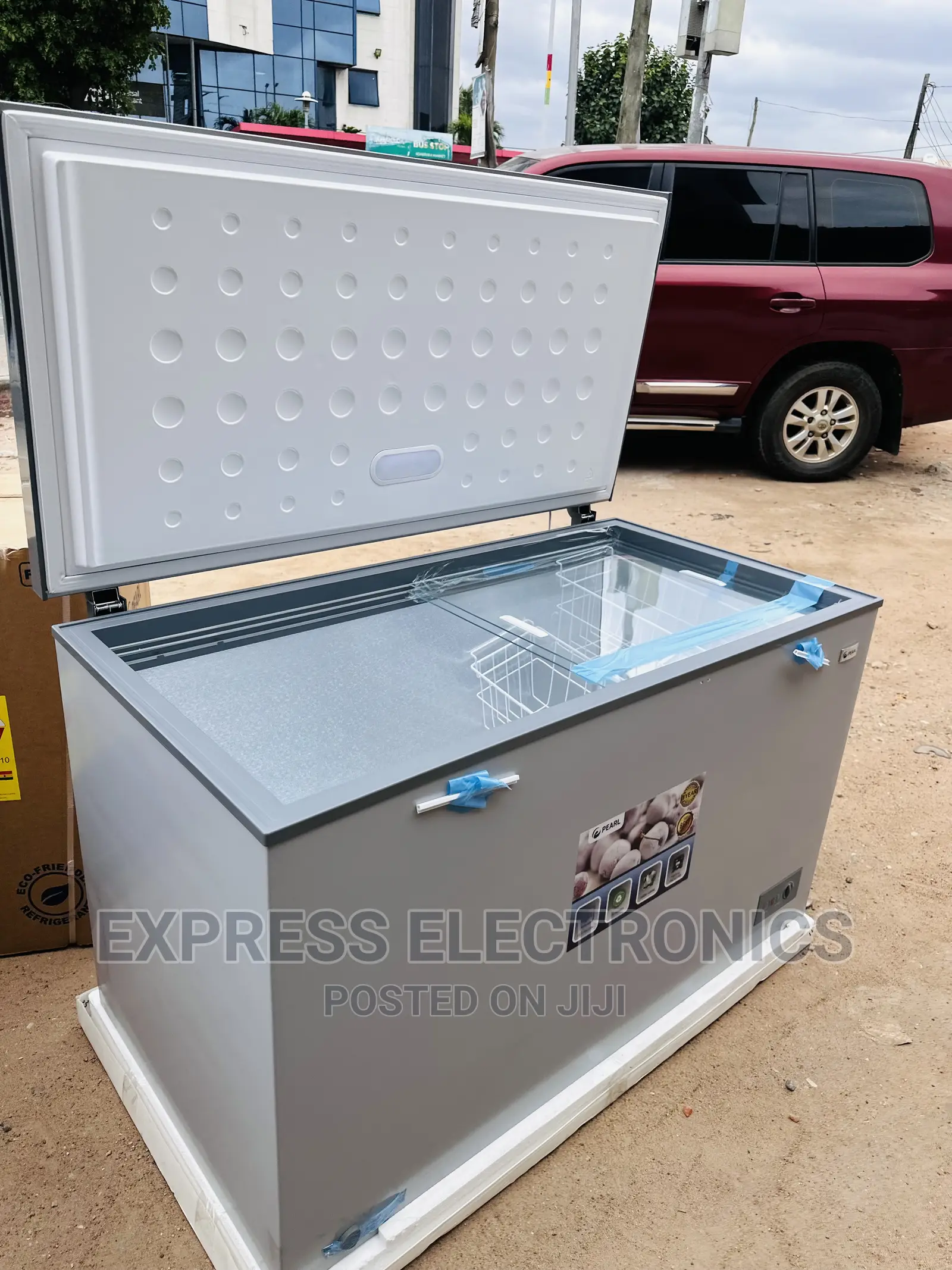 High Quality Grey PCF-460(380)Ltrs Pearl Chest Freezer