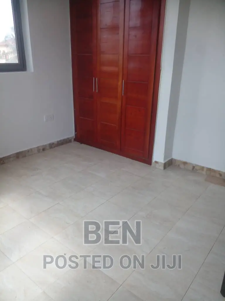3bdrm Apartment in Paraku, Dome for rent