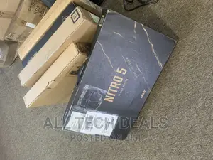 New Laptop Acer Nitro 5 8GB Intel Core i5 SSD 512GB