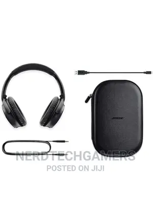 Bose Quietcomfort 35 Wireless Bluetooth Headphones,- Black