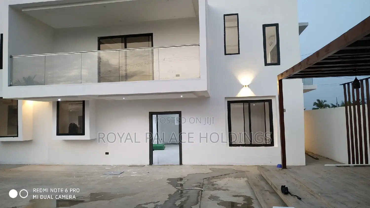 5 Bedroom Duplex for Sale
