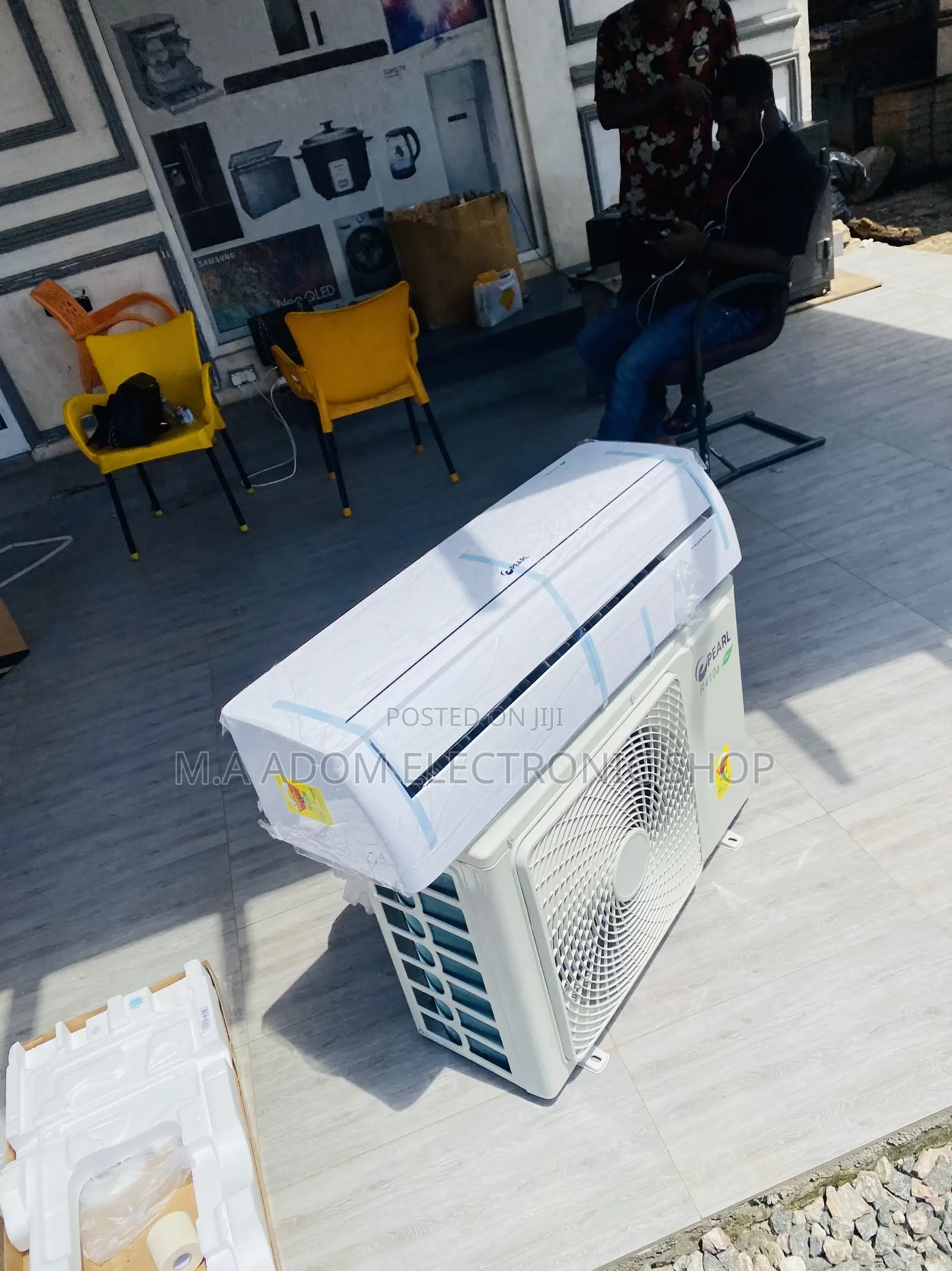 Energy Efficient Rainbow R410 Ac Air Conditioner(Whote)1.5hp