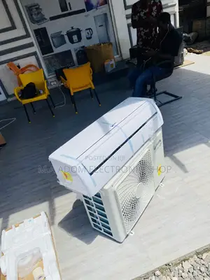 Energy Efficient Rainbow R410 Ac Air Conditioner(Whote)1.5hp