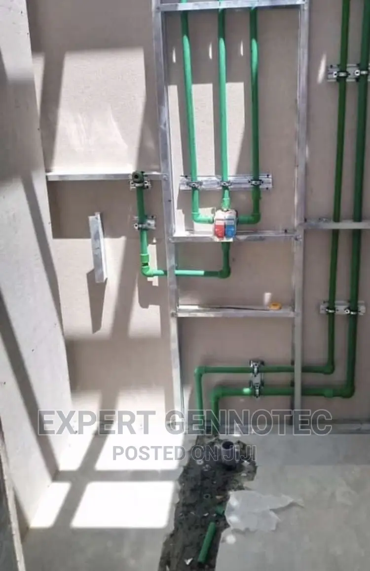 Professional Plumber With Quality Services.