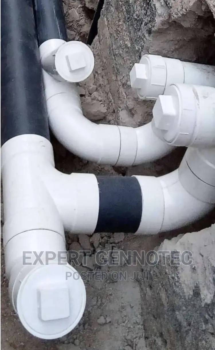 Professional Plumber With Quality Services.
