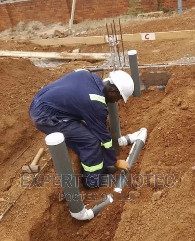 Professional Plumber With Quality Services.