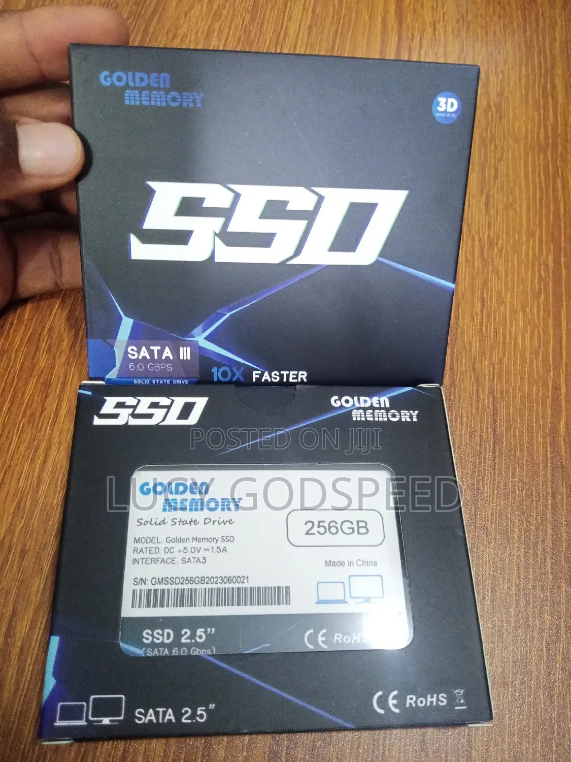 256gb SSD 2.5"