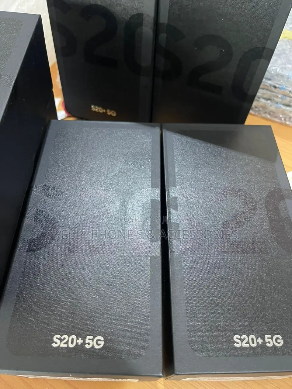 New Samsung Galaxy S20+ 5G 128 GB Black