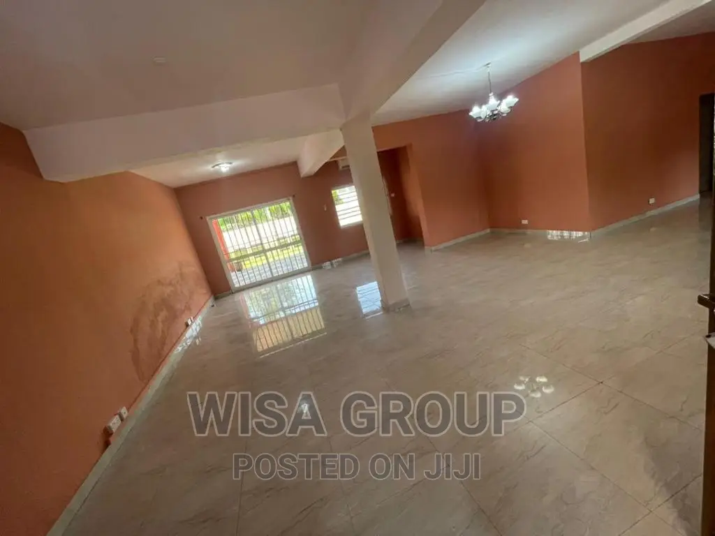 4bdrm Mansion in Wisa, Cantonments for rent
