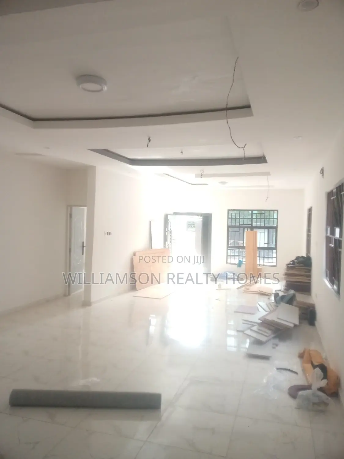 3bdrm House in Hfc Estate, Spintex for sale