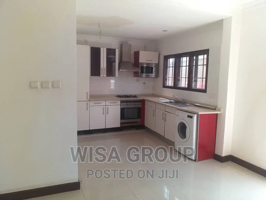 3bdrm Duplex in Wisa Groups, Cantonments for rent