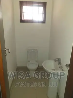 3bdrm Duplex in Wisa Groups, Cantonments for rent