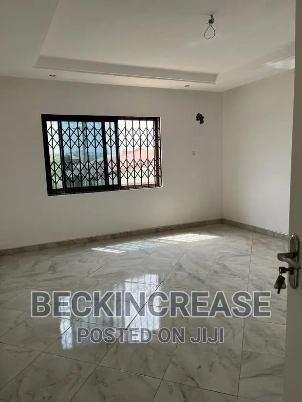 4bdrm House in Beckincrease, Oyarifa for sale