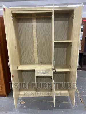 Quality Three Door Wardrobe