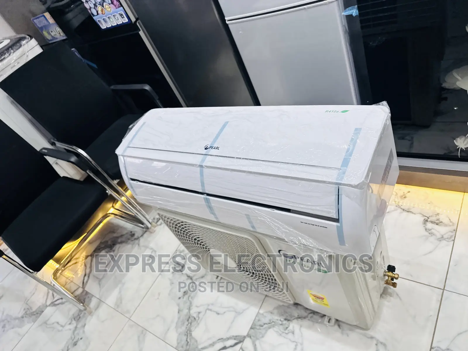 Airflow Ultra Modern Ac Pearl 1.5hp White