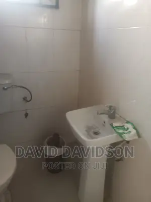 2bdrm Mansion in Executive 2 Bedroom, Tema Metropolitan for rent