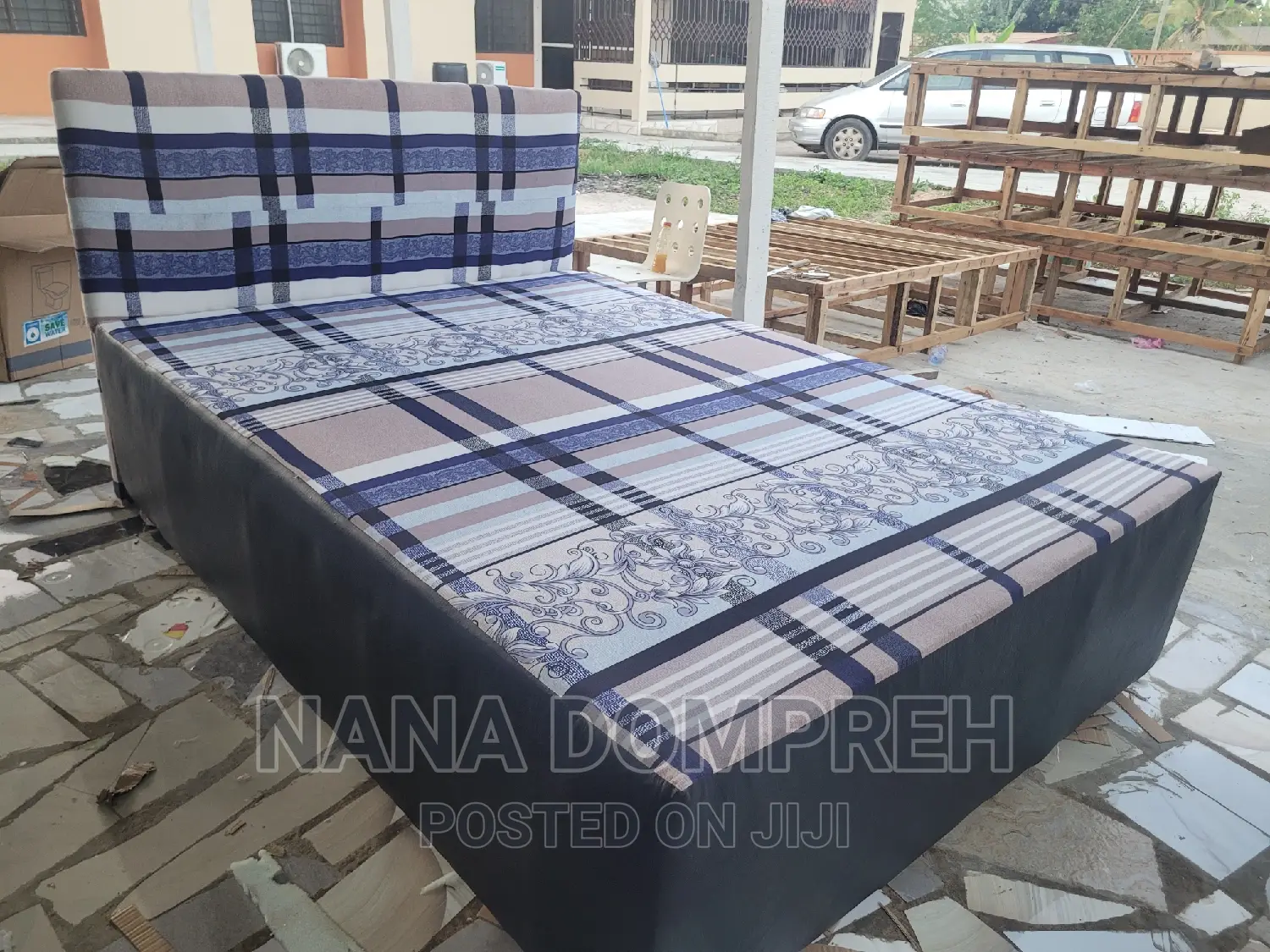 Inbuilt Double Bed