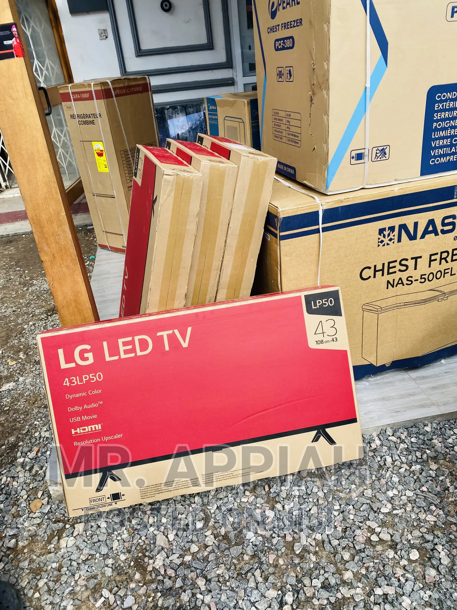 LG 43 Inch 43LP5000PTA Full HD Digital Tv(Black).