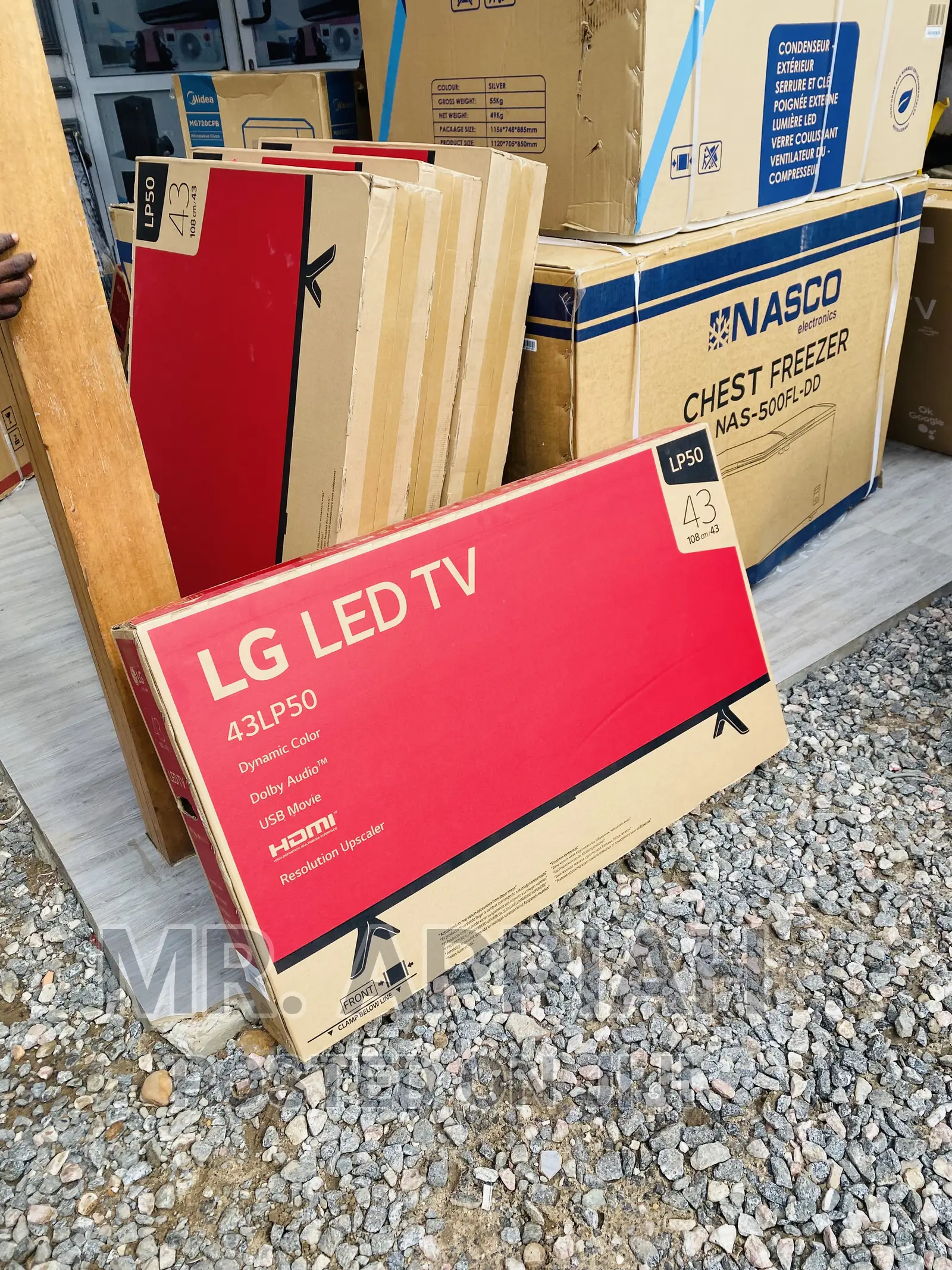 LG 43 Inch 43LP5000PTA Full HD Digital Tv(Black).