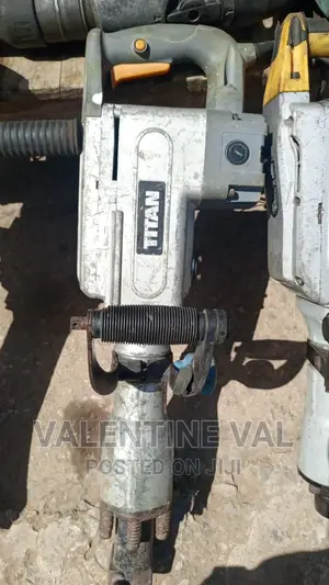 Ingco Concrete Breaker Machine Powerful and Effective
