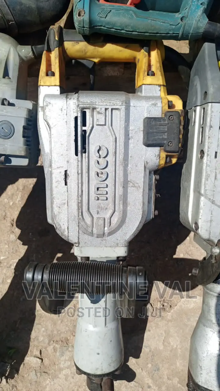 Ingco Concrete Breaker Machine Powerful and Effective