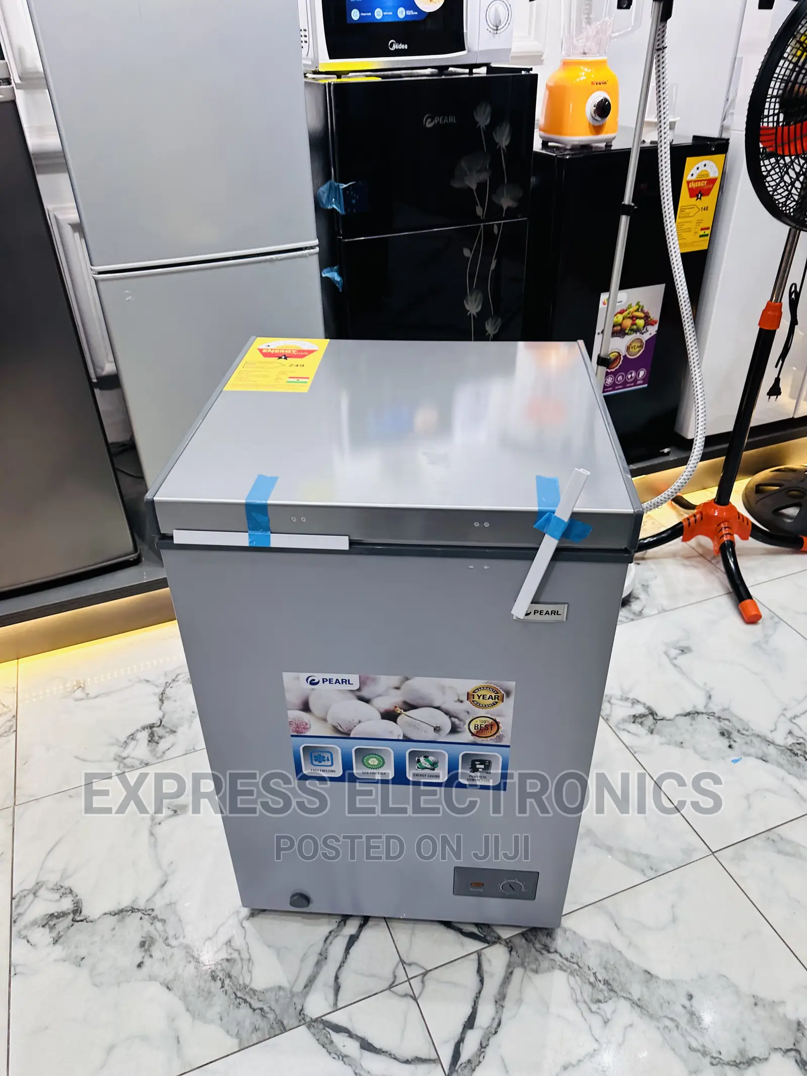 PCF-127 100L Light Grey Colorchest Freezer Pearl Singledoor